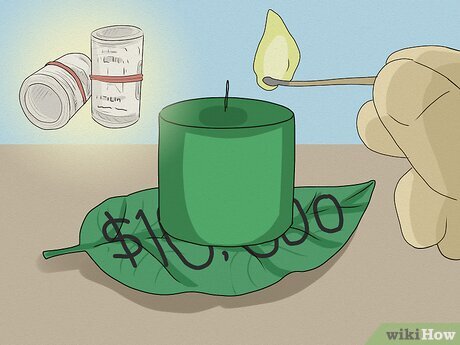 Шаг 3. Поместите лист под свечу и сосредоточьтесь на своем намерении, зажигая фитиль.